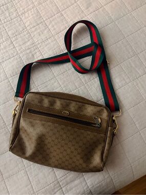 Vintage Gucci Crossbody Bag with designer inspired Green-Red Web Strap